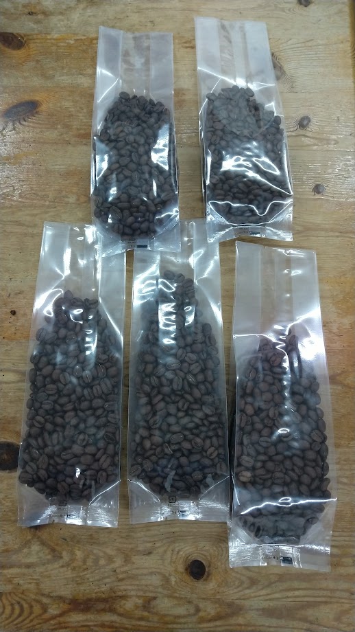 画像2: お試し自家焙煎コーヒー豆セット、５銘柄×１００ｇ＝５００g、ヤマト宅急便でお届け